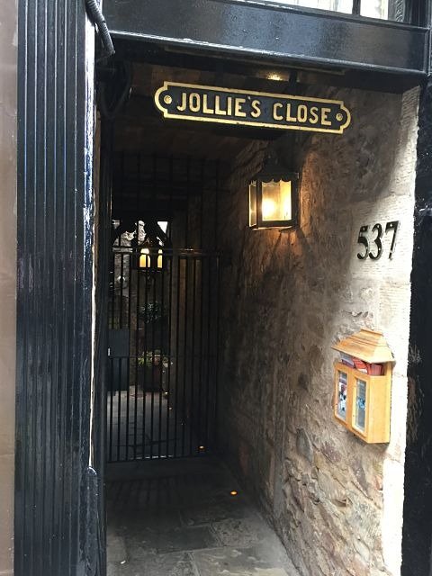 Edimburgo Jollie's Close