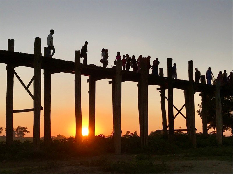 Ponte U Mein em Mandalay