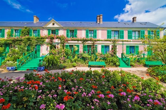 Casa de Monet By andre quinou Shutterstock