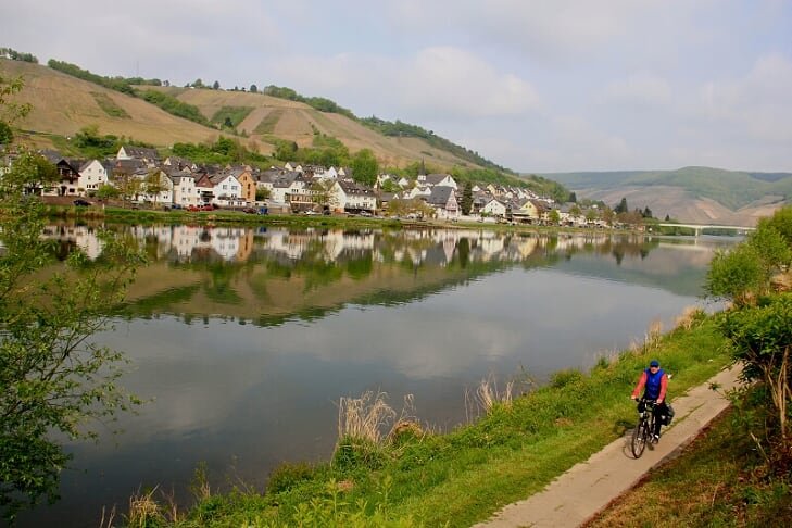 Vale do Rio Mosel Alemanha bicicleta