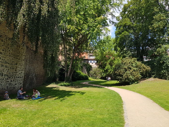 Frankfurt Höchst  burggraben