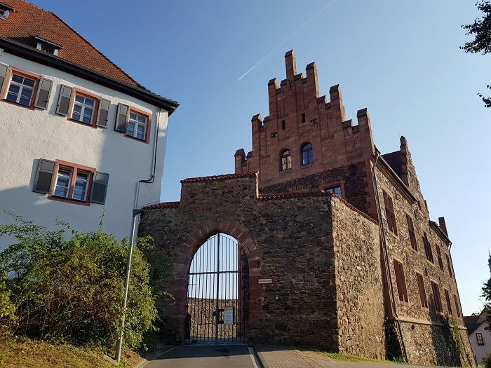 Burg Alzenau Alemanha entrada