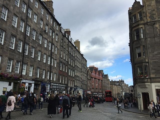 Royal Mile Lawnmarket