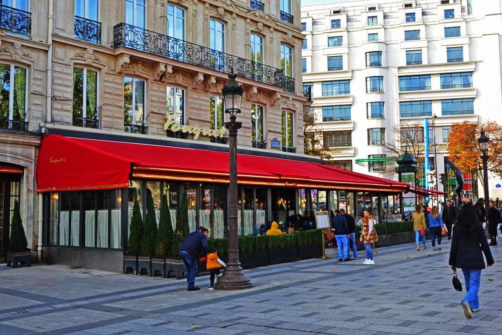 FOUQUET'S Cafés mais famosos de Paris