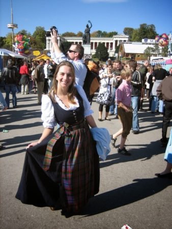 Mirella mikix oktoberfest