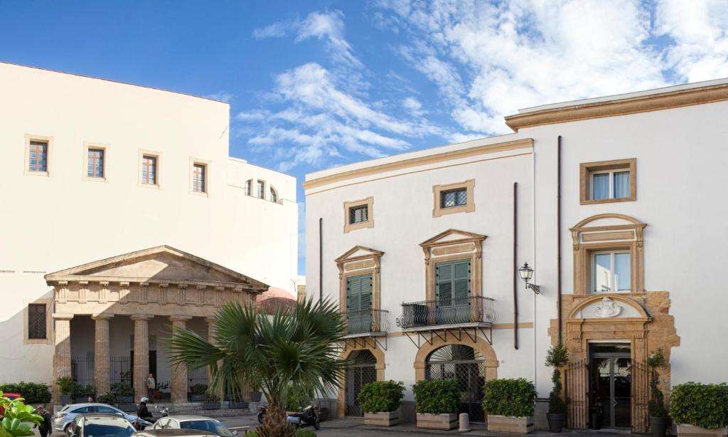 Palazzo Brunaccini Boutique Hotel