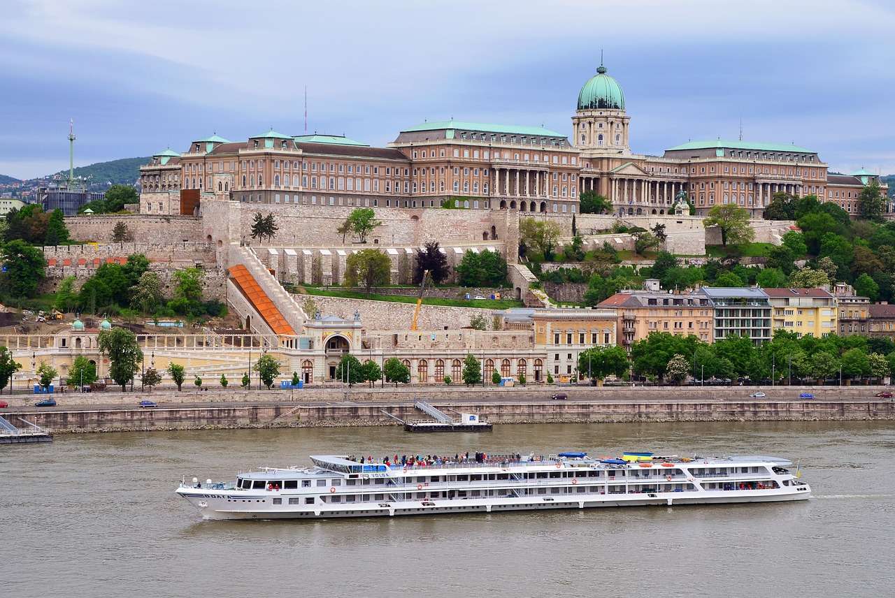 Budapeste ou Praga: Qual é o melhor destino?